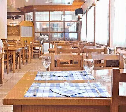 Hostal Lorentxo-1